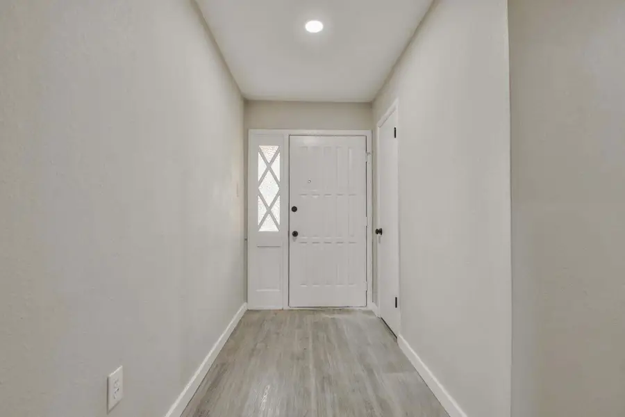 8007 Elmwood Avenue, Lubbock, TX 79424 - #3
