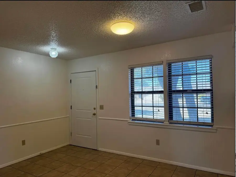 8417 Flint Avenue, Lubbock, TX 79423 - #2