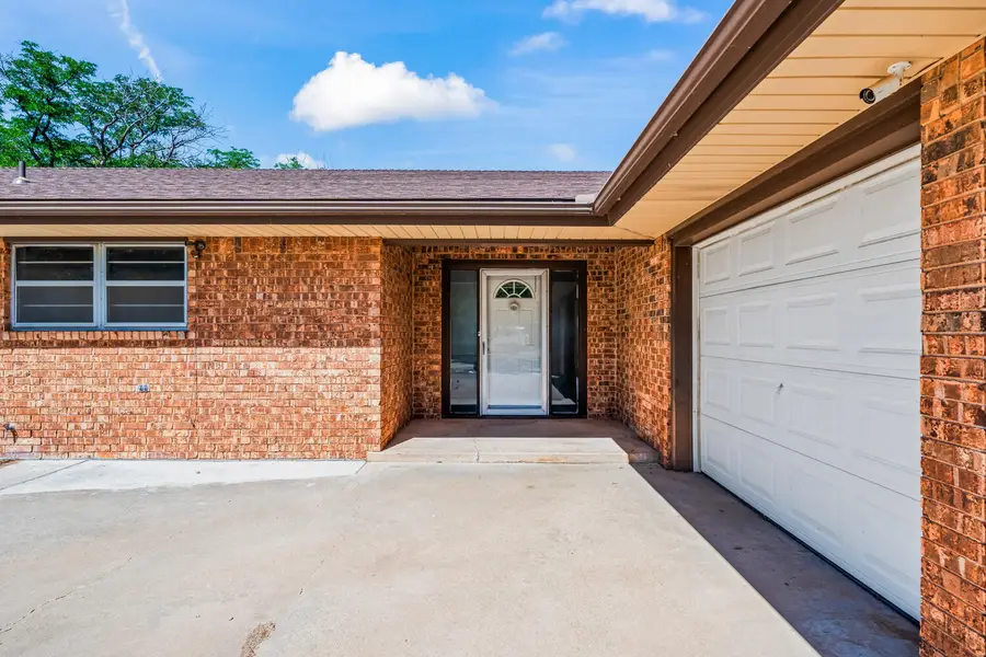 2028 Rice Drive, Levelland, TX 79336 - #3