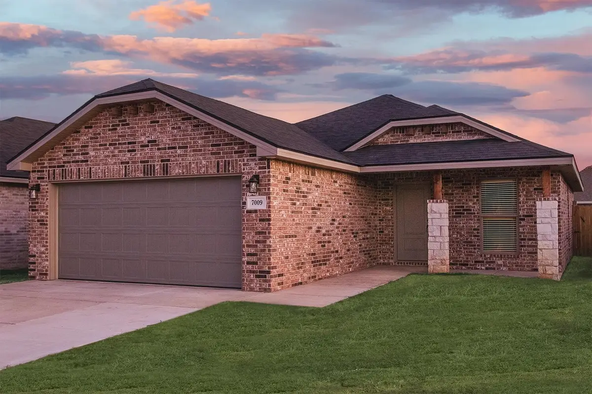 2425 Aberdeen Avenue, Wolfforth, TX 79382 - #1