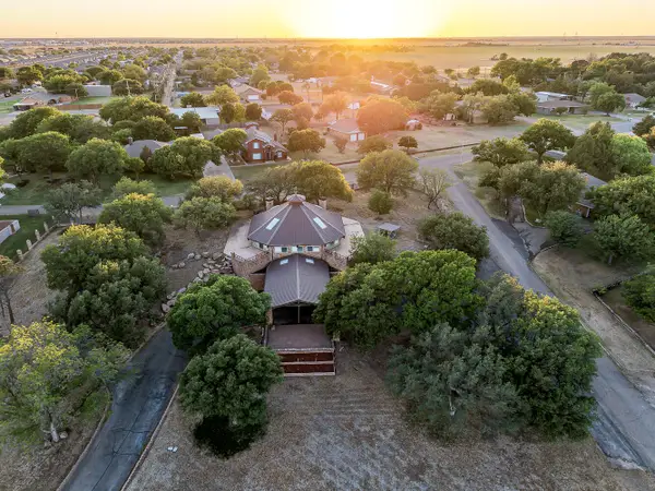409 Mill Road, Lubbock, TX 79403