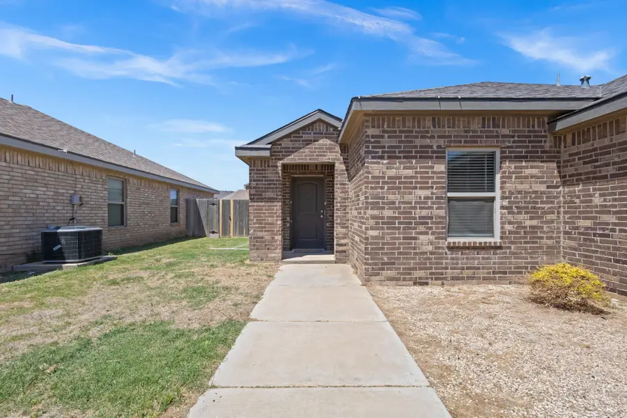718 Hillshire Avenue, Wolfforth, TX 79382 - #3