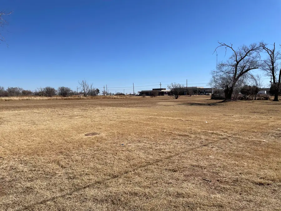 2803 E 19th Street, Lubbock, TX 79403 - #2
