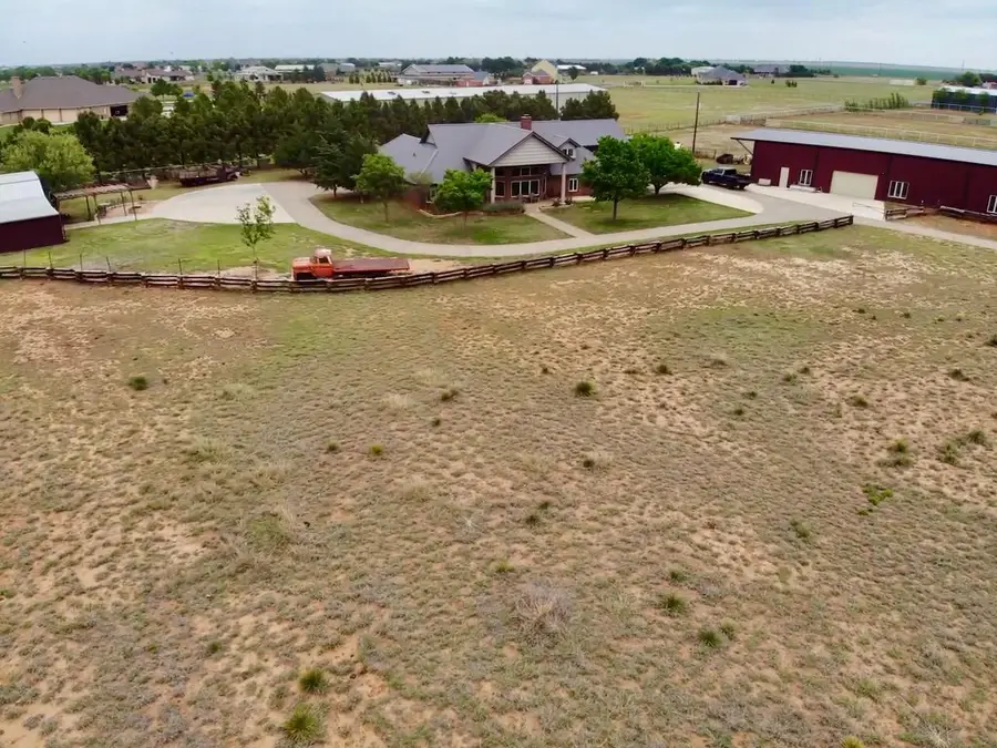 9002 Woodrow Road, Wolfforth, TX 79382 - #2