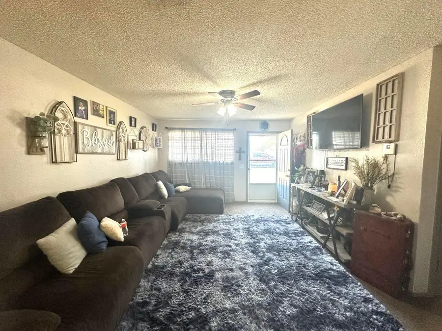 311 W 13th Street, Hale Center, TX 79041 - #2
