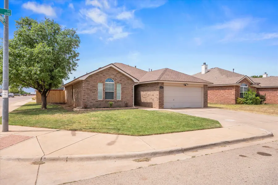 6713 9th Street, Lubbock, TX 79416 - #2