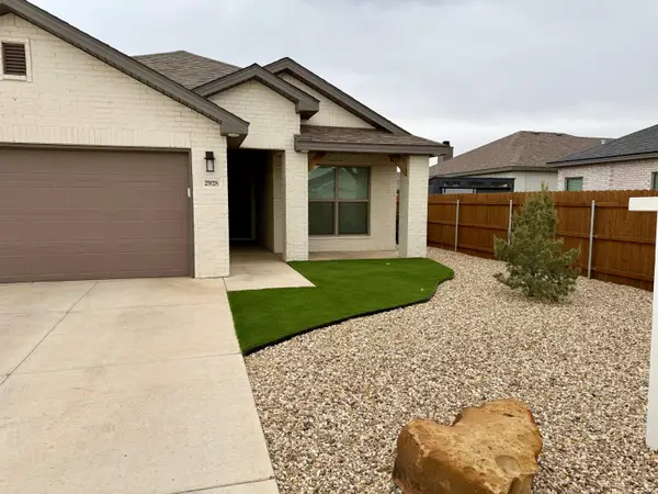 2928 Abbeville Avenue, Wolfforth, TX 79382