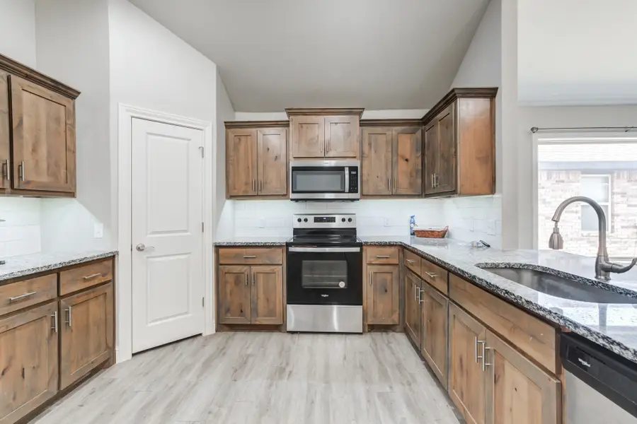 7004 24th Street, Lubbock, TX 79407 - #3
