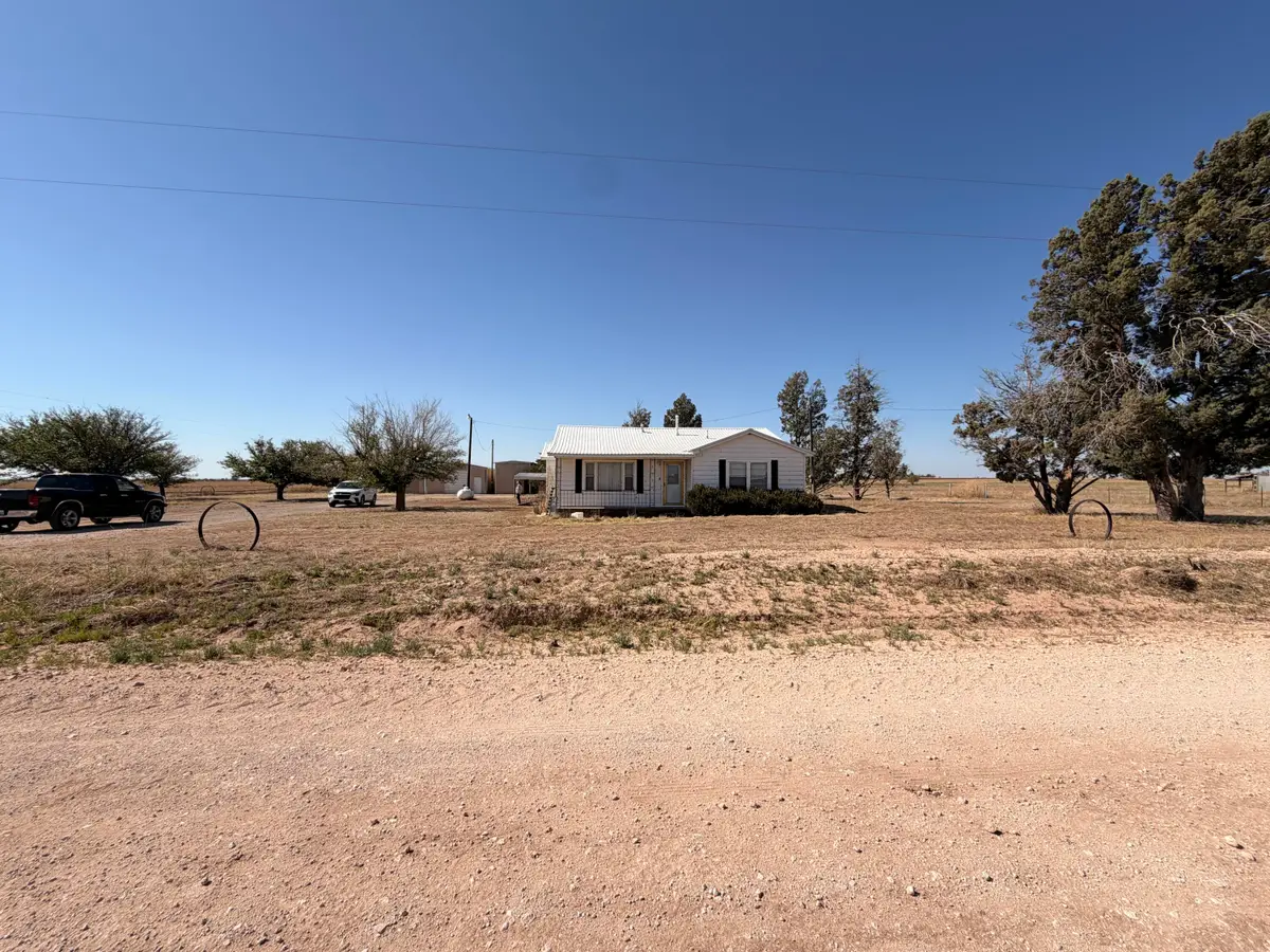 6212 Beaver Road, Smyer, TX 79367 - #1
