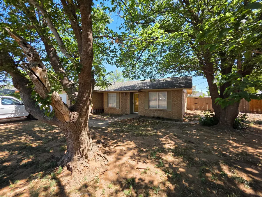 3705 Elmwood Avenue, Lubbock, TX 79407 - #2