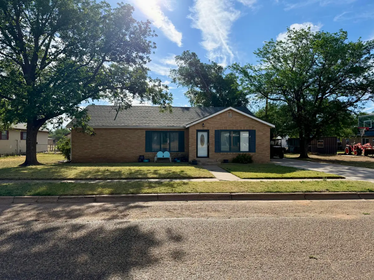207 N 2nd Street, Quitaque, TX 79255 - #1
