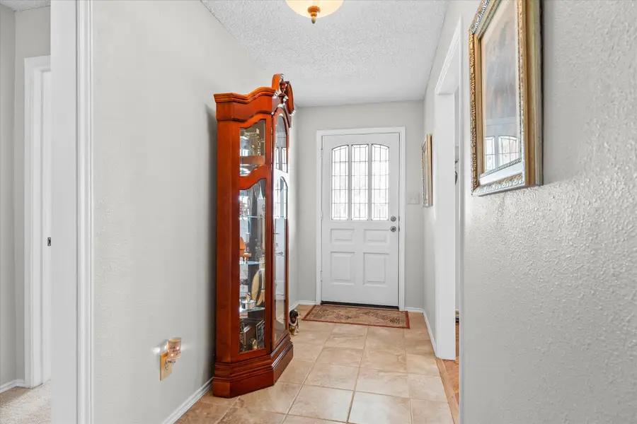 516 E Jackson Street, Levelland, TX 79336 - #3