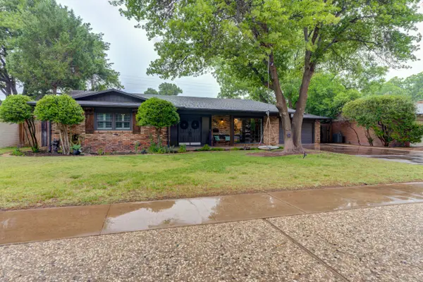 6207 Lynnhaven Drive, Lubbock, TX 79413