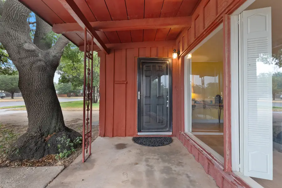 3214 40th Street, Lubbock, TX 79413 - #2