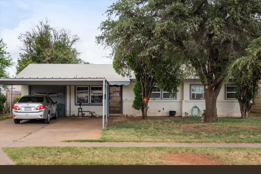 3407 E Colgate Street, Lubbock, TX 79403 - #2