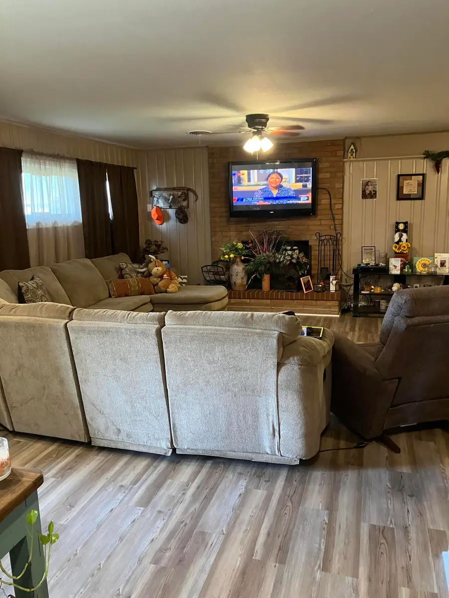 2701 W 11th Street, Plainview, TX 79072 - #2