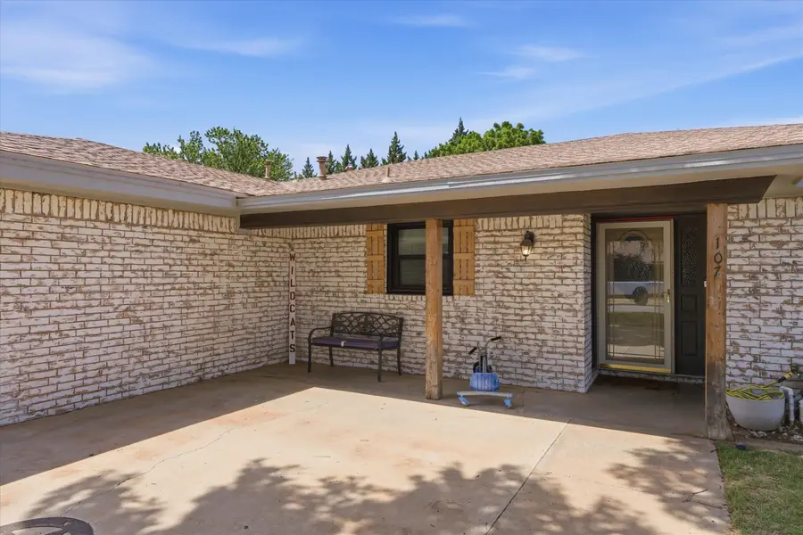 107 E 26th Street, Littlefield, TX 79339 - #3