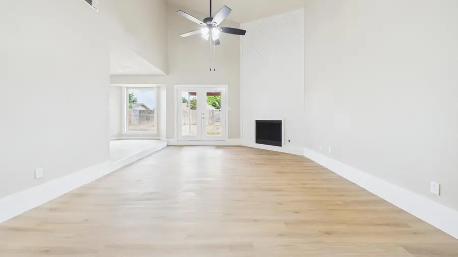 6142 37th Street, Lubbock, TX 79407 - #2