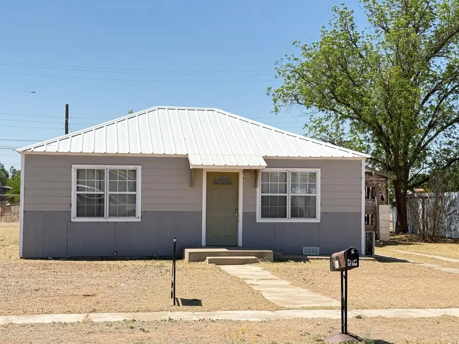 1845 8th Street, Levelland, TX 79336 - #3