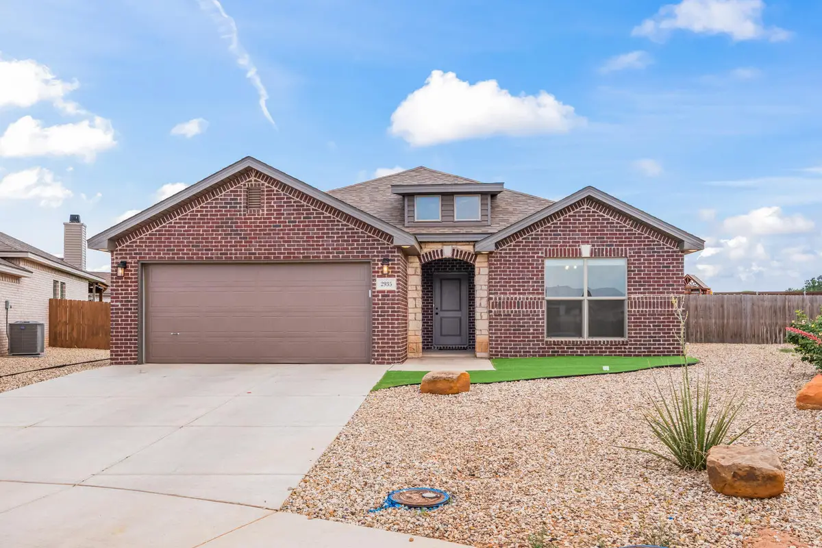 2935 Abbeville Avenue, Wolfforth, TX 79382 - #1