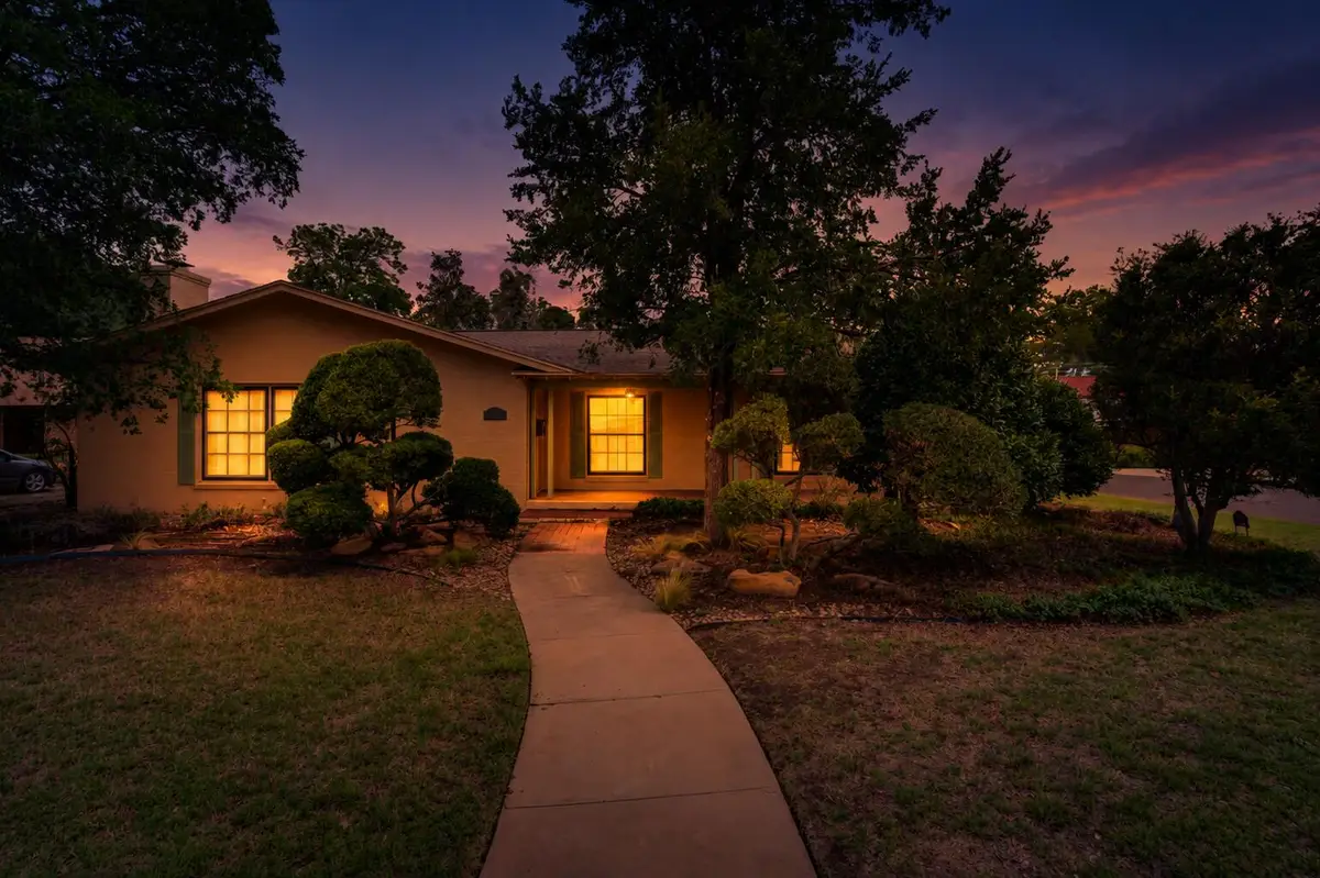 3302 20th Street, Lubbock, TX 79410 - #1