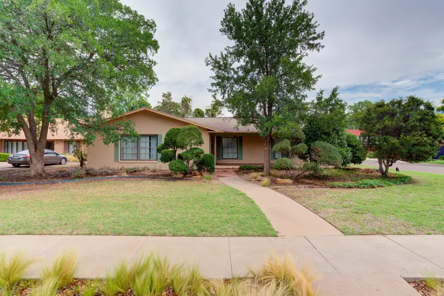 3302 20th Street, Lubbock, TX 79410 - #3