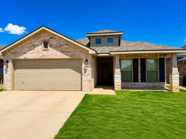2916 Cottonwood Avenue, Wolfforth, TX 79382