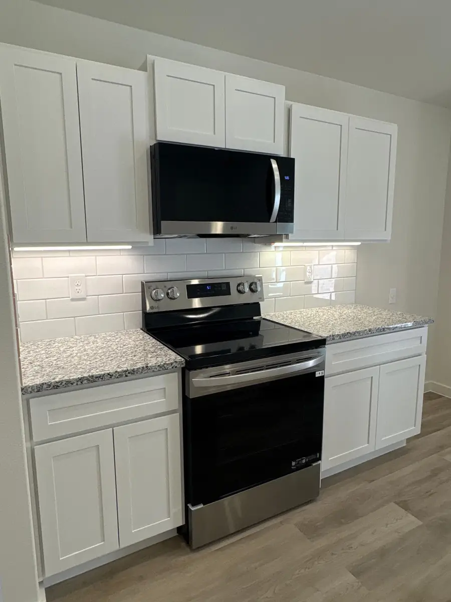 2415 Aberdeen Avenue, Wolfforth, TX 79382 - #2
