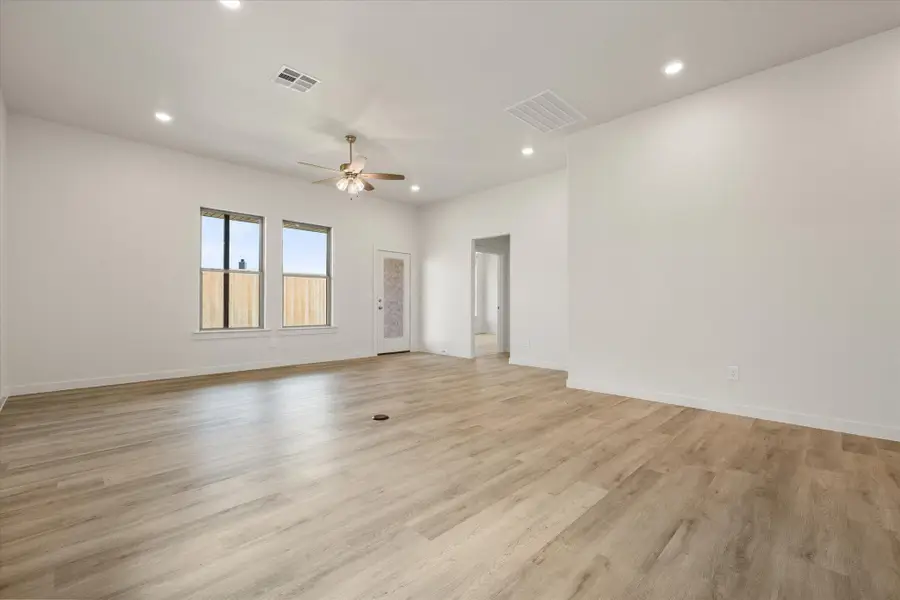 7005 53rd Street, Lubbock, TX 79407 - #3