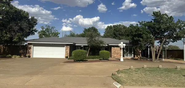 307 S Ayrshire Street, Crosbyton, TX 79322