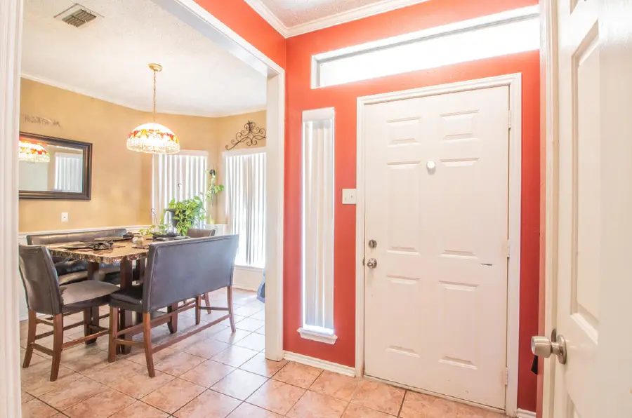 6112 8th Drive, Lubbock, TX 79416 - #3