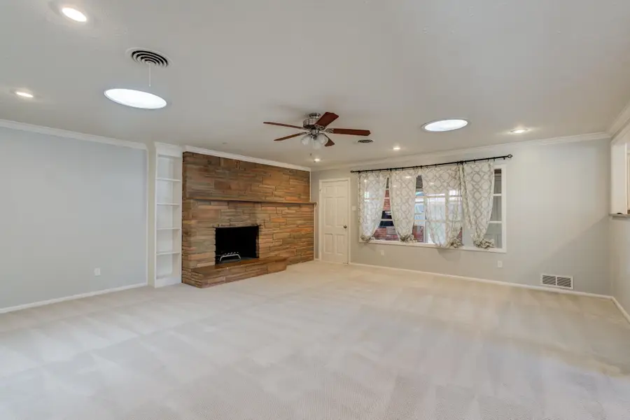 6202 Kenosha Drive, Lubbock, TX 79413 - #2