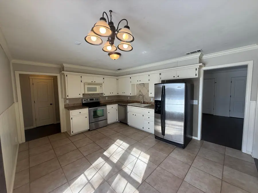4823 10th Street, Lubbock, TX 79416 - #2