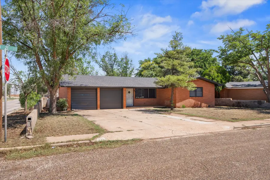506 N 21st Street, Lamesa, TX 79331 - #2
