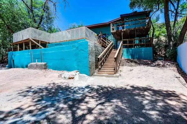68 Pony Express Trail, Lubbock, TX 79404