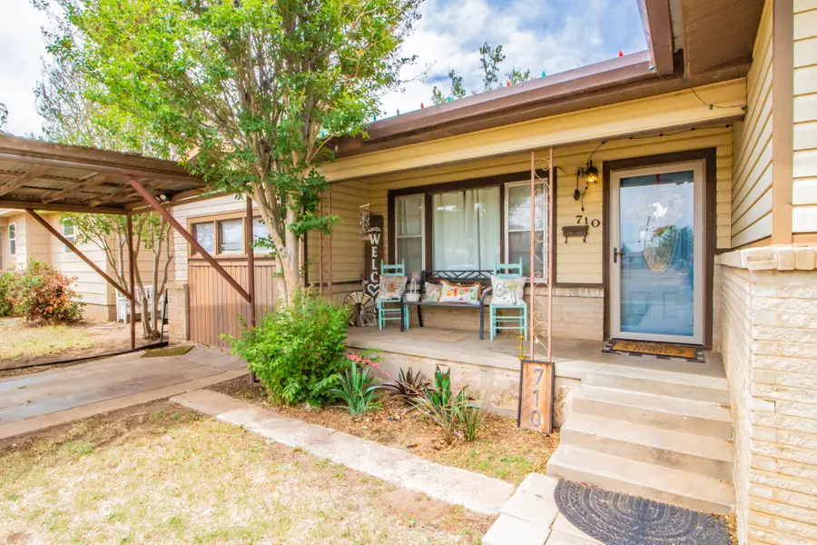 710 W 5th Street, Post, TX 79356 - #3