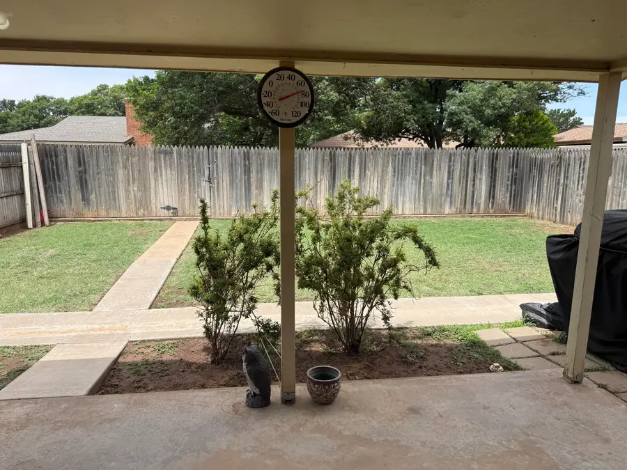 7912 Albany Avenue, Lubbock, TX 79424 - #2