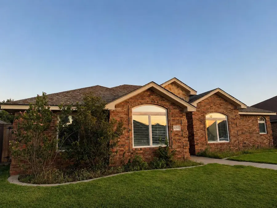6207 75th Place, Lubbock, TX 79424 - #2
