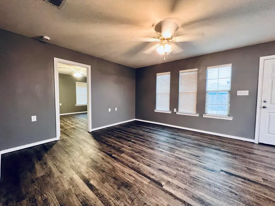 2321 99th Street, Lubbock, TX 79423 - #3