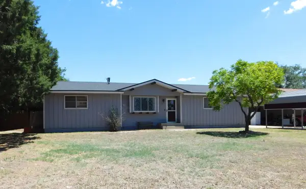 903 W 8th Street, Muleshoe, TX 79347