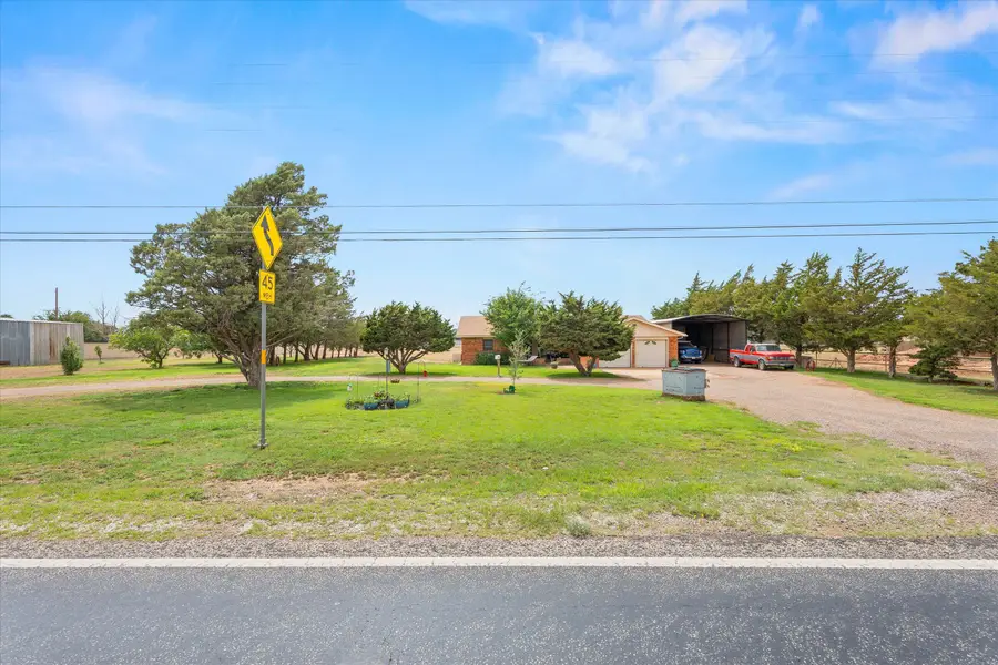 916 S Fm 3261 Road, Levelland, TX 79336 - #2