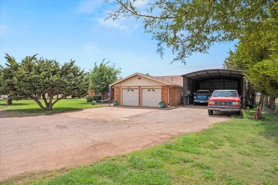 916 S Fm 3261 Road, Levelland, TX 79336 - #3