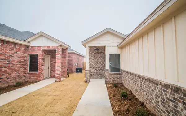 2017 102nd Street, Lubbock, TX 79423