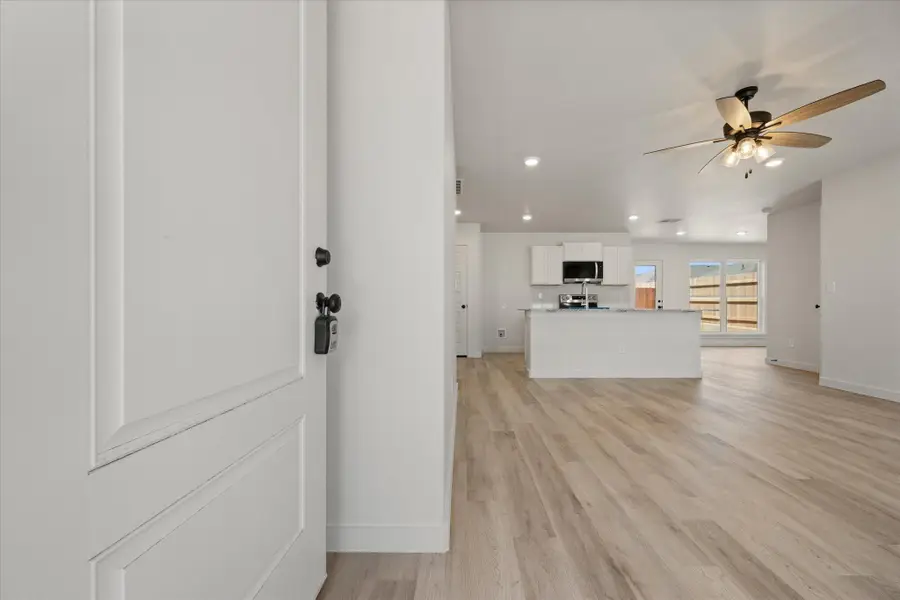 501 E 24th Street, Wolfforth, TX 79382 - #3