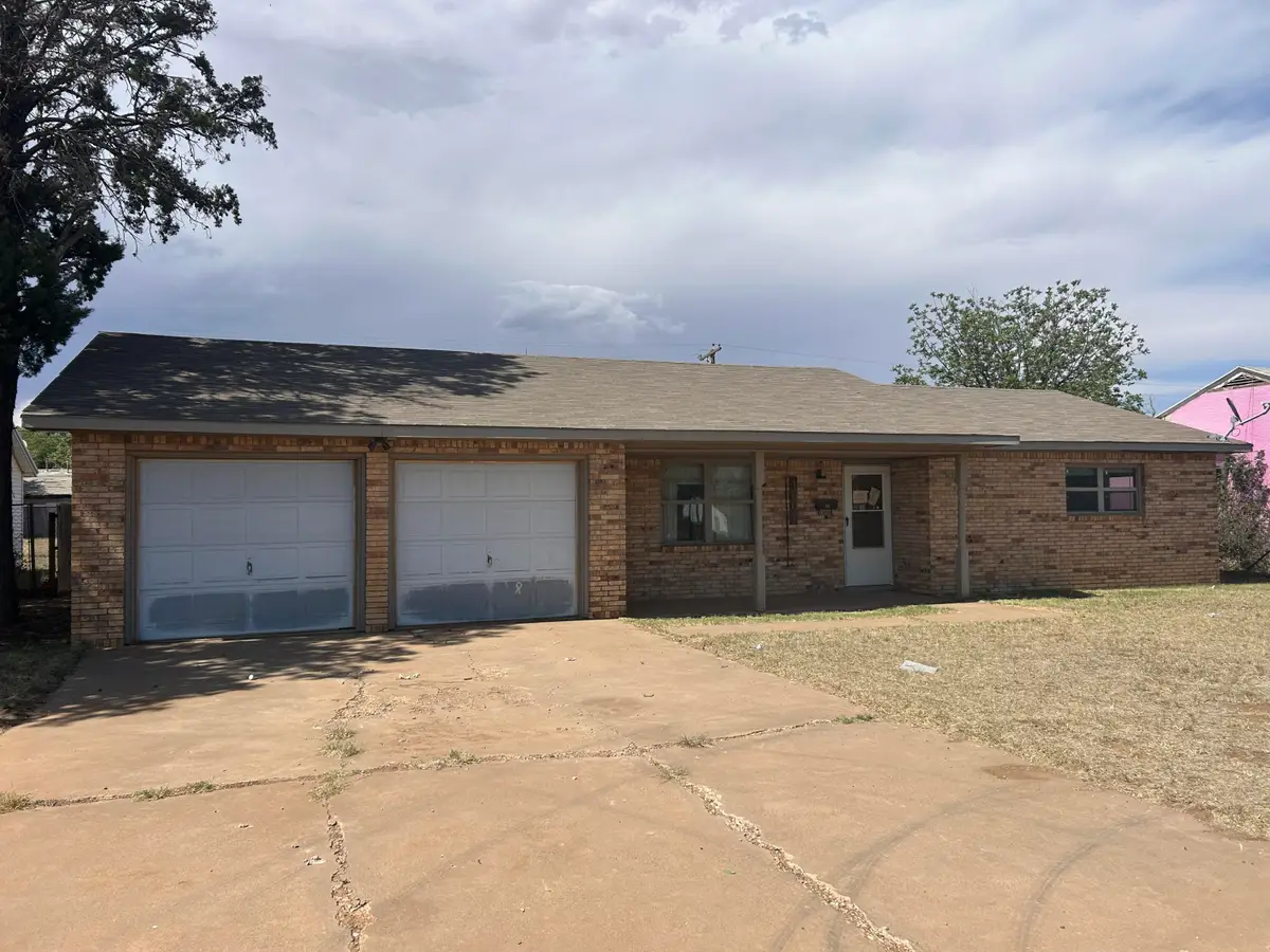 1007 E Tahoka Road, Brownfield, TX 79316 - #1