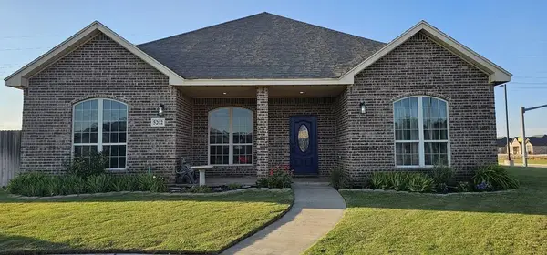 5202 Marshall Street, Lubbock, TX 79416