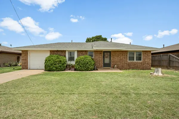1030 W Panhandle Street, Slaton, TX 79364