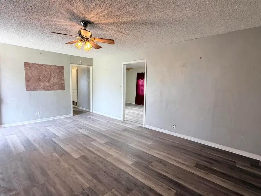 701 W 6th Street, Post, TX 79356 - #3