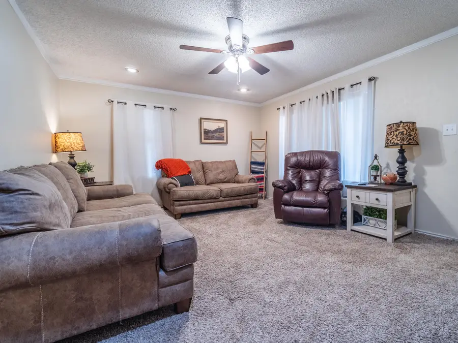 810 W 14th Street, Post, TX 79356 - #3