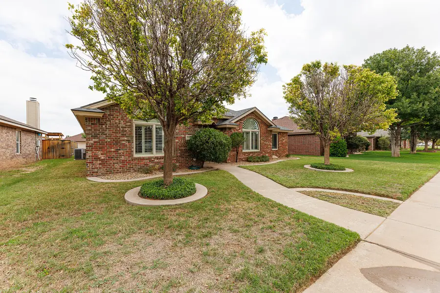 6010 103rd Street, Lubbock, TX 79424 - #2